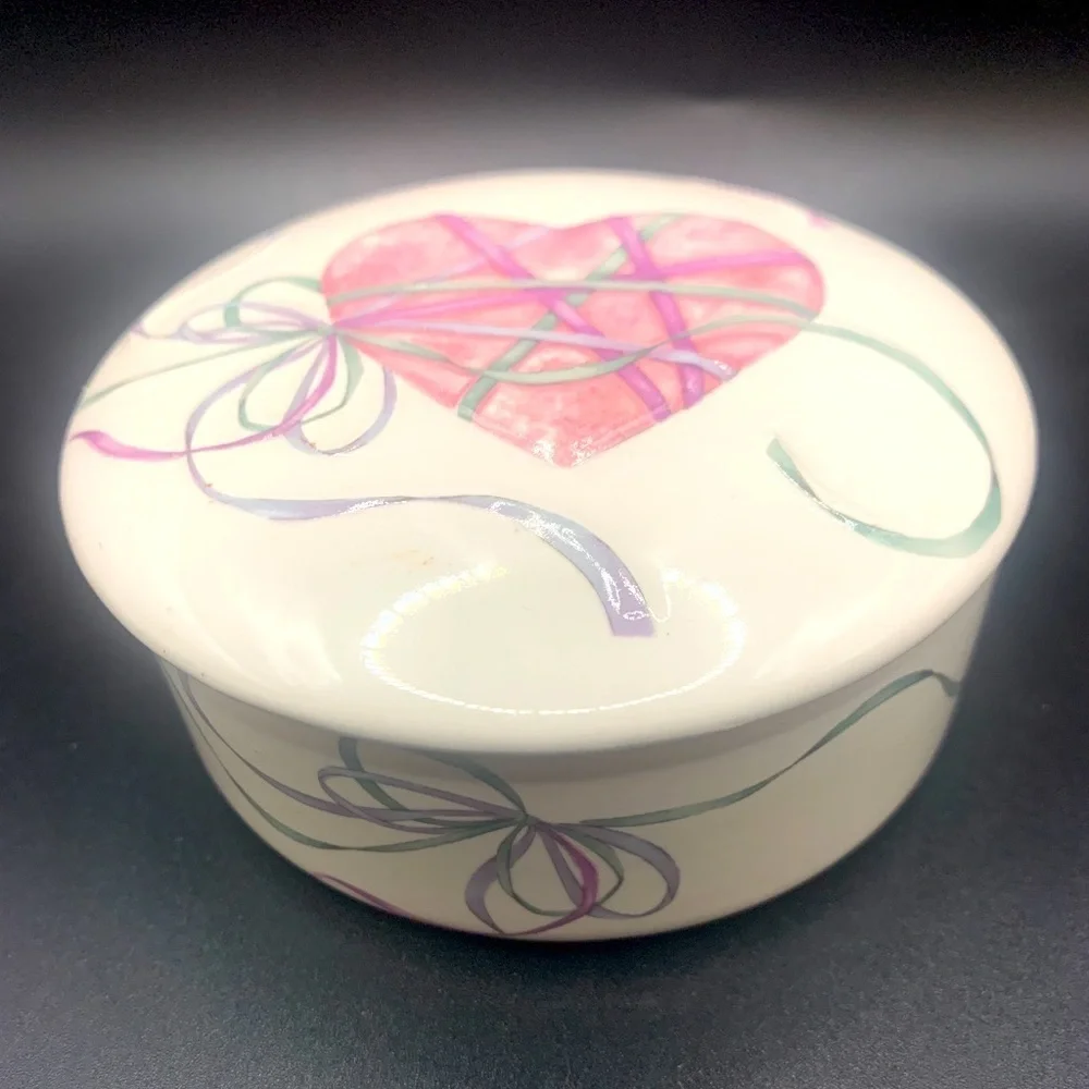 OTAGIRI Round Porcelain Trinket Box